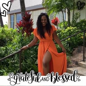 Meet your Posher, Melony